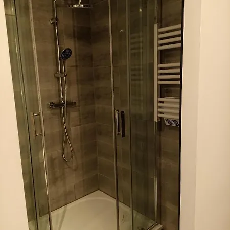 Studio Beau Rivage Ax Les Thermes 阿克斯莱泰尔姆