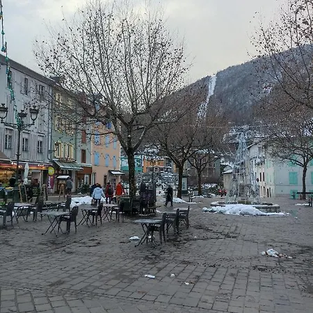 公寓 Studio Beau Rivage Ax Les Thermes 阿克斯莱泰尔姆