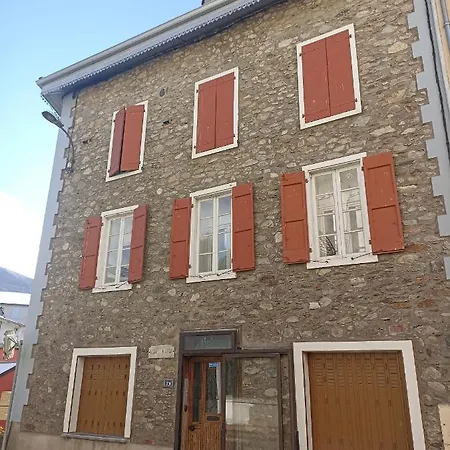 Studio Beau Rivage Ax Les Thermes 阿克斯莱泰尔姆